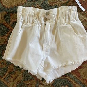 White shorts XS